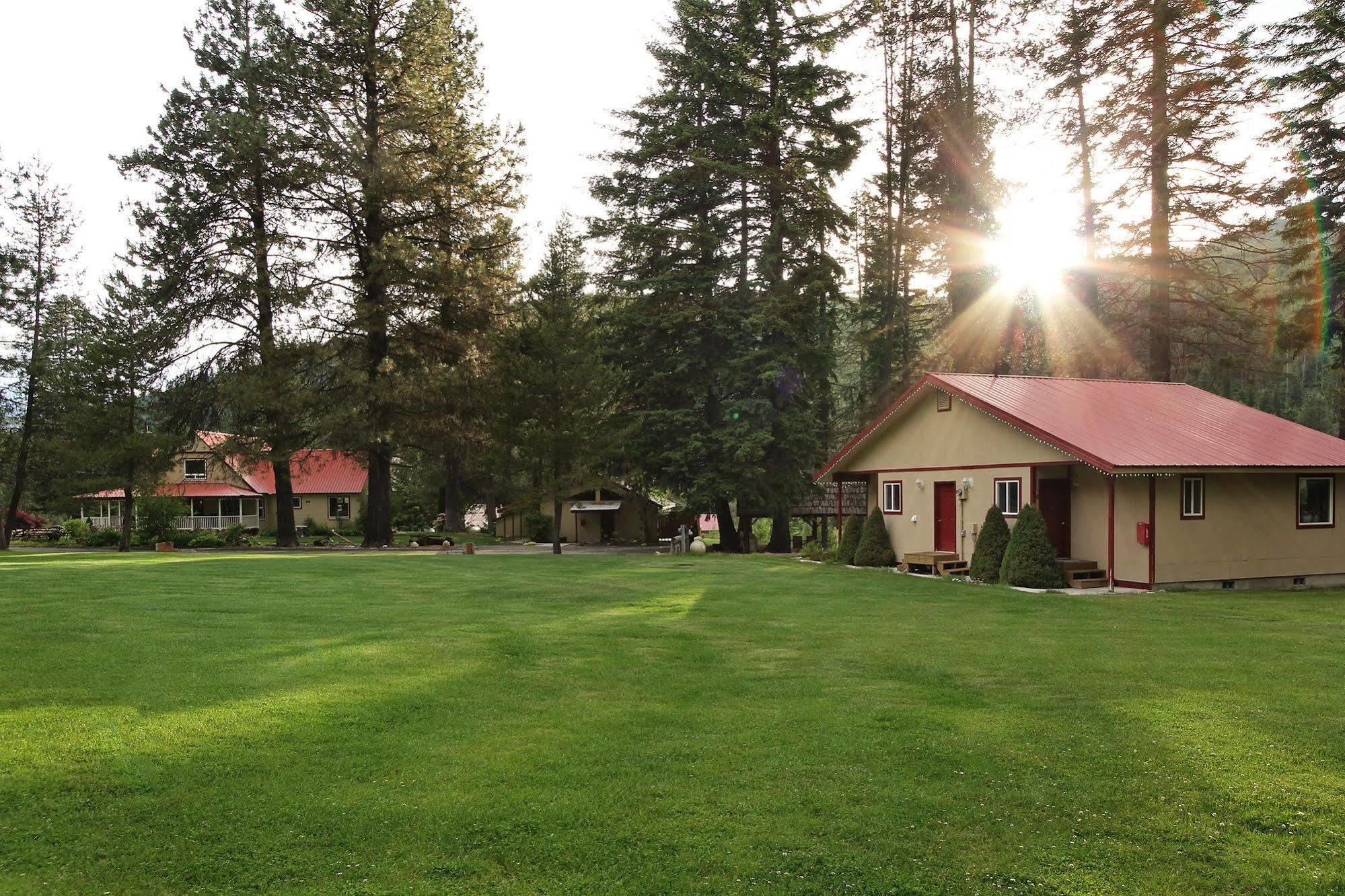 Pine River Ranch B&B Lake Wenatchee Экстерьер фото